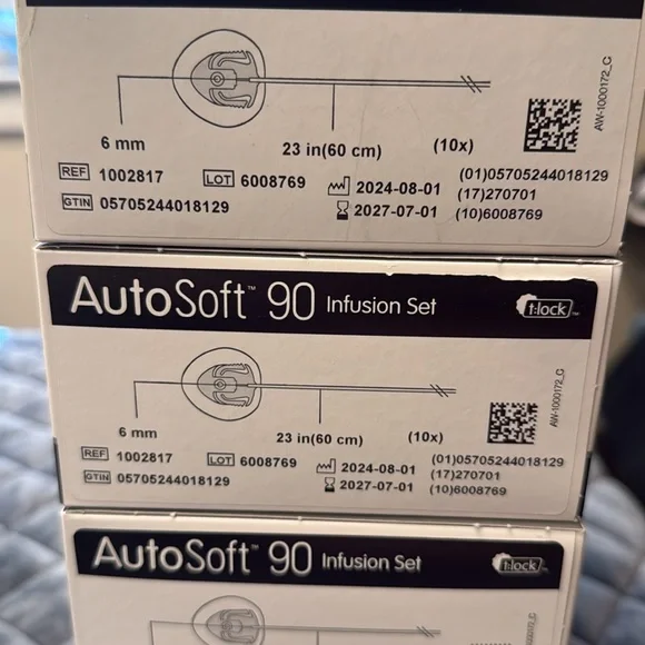 AutoSoft 90 Infusion Set - Picture 2 of 4